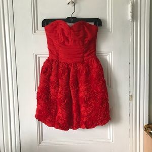 Red Floral Strapless Cocktail Dress H&M NWT Size 2